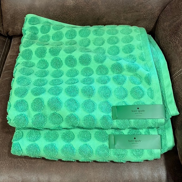 HOST PICK-NWT Kate Spade bath towels - Picture 1 of 2